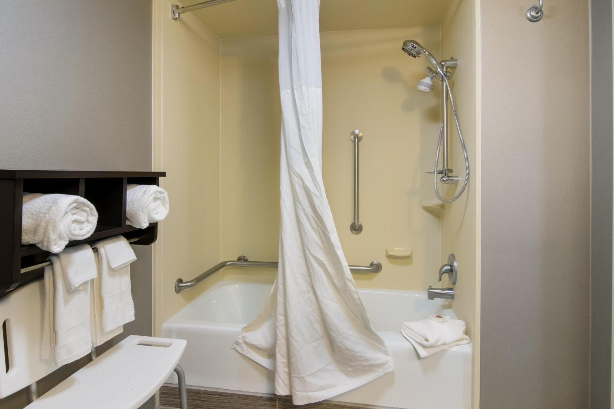 Comfort Inn Cadillac Exteriér fotografie